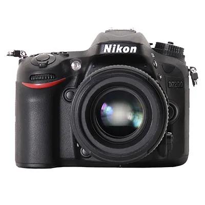نیکون D7200