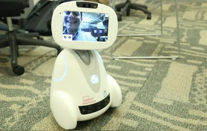 robot-1-buddy-3