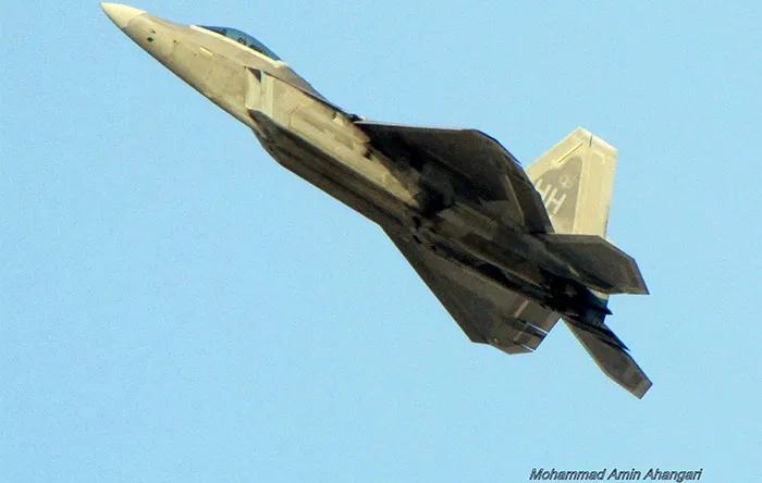 F-22 یکی از وحشی‌ترین جنگنده‌های جهان مشهور به شکارچی