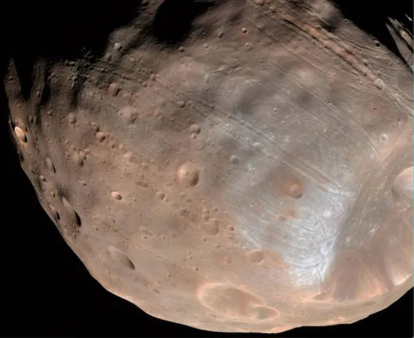 phobos-with-grooves