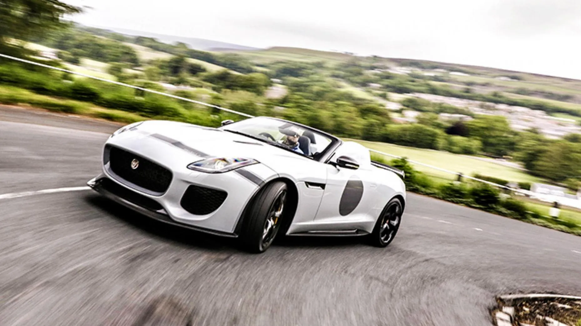 8-Jaguar Project 7 567bhp, 186mph