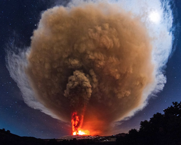 ash-cloud-mt-etna-eruption-1200x960