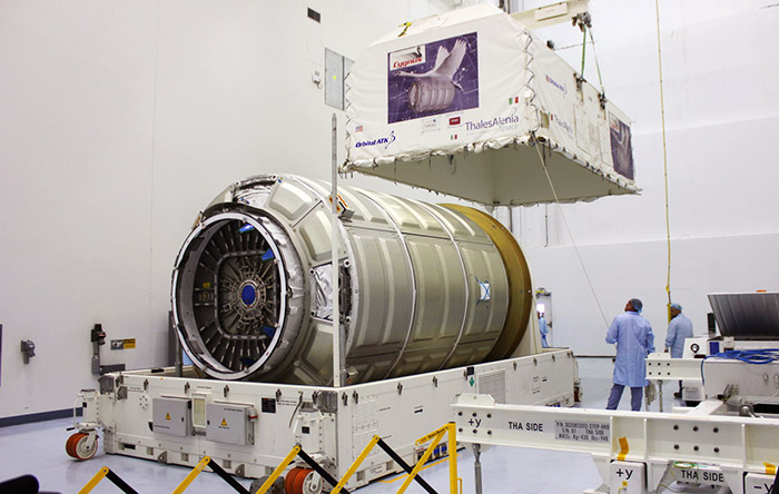 کپسول سیگنوس، حاوی غذا و تجهیزات برای فضانوردان مستقر در ایستگاه بین‌المللی فضایی