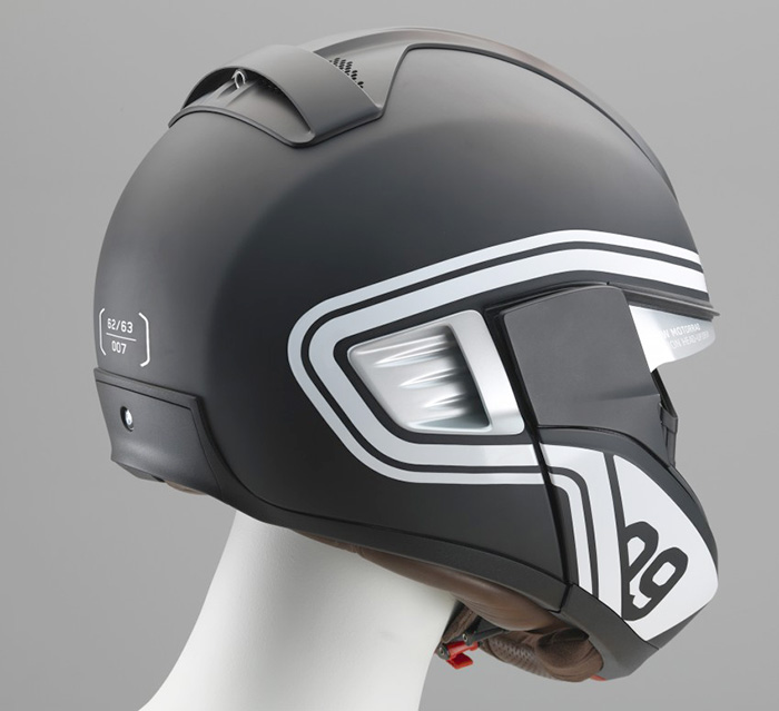 BMW-helmet-gadget-ces-20163