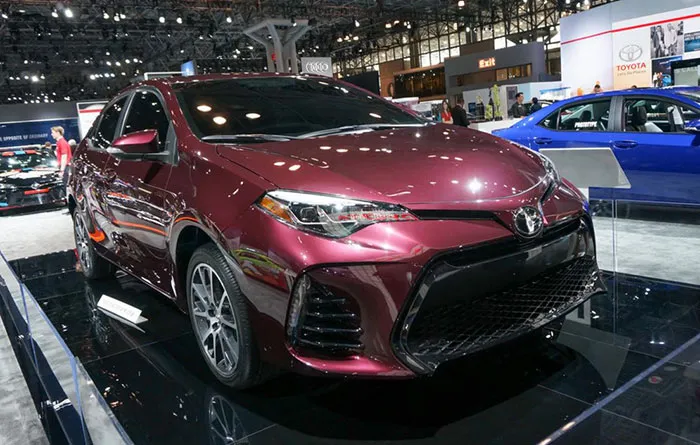 تویوتا کورولا