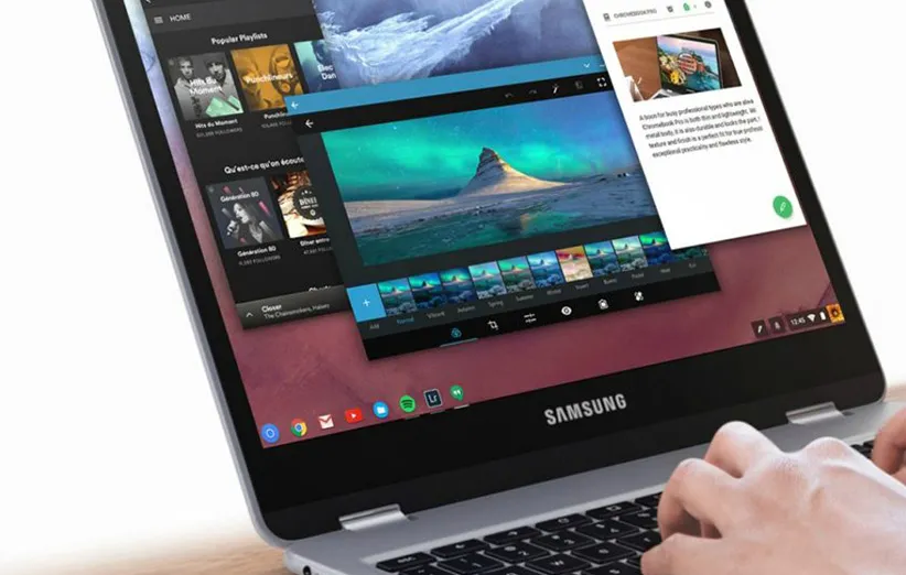 Samsung-Chromebook-Pro-typing-840x631