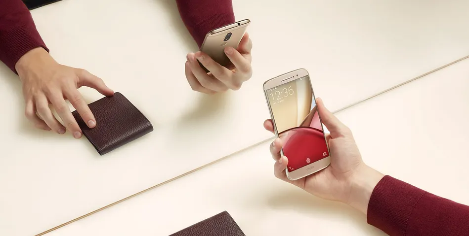 the-motorola-moto-m-is-now-official-4