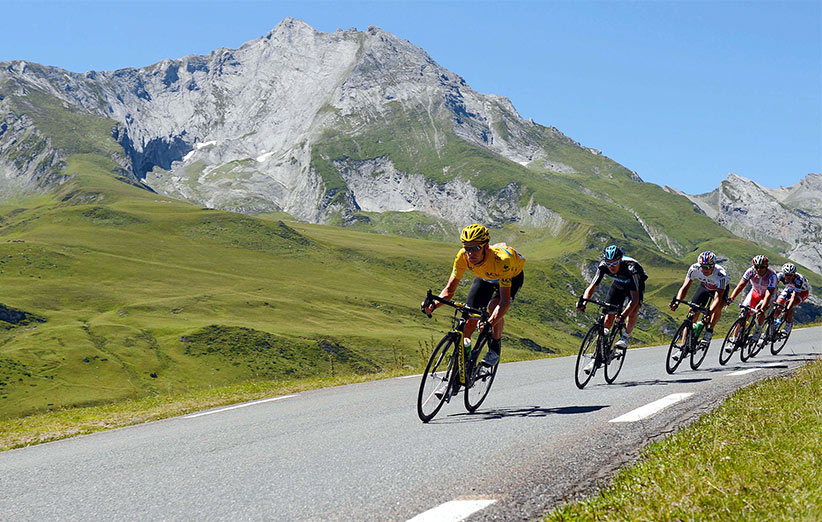 مسیر رقابت‌های تور دو فرانس شامل 8 مرحله مسطح، 3 مرحله تپه‌ای، 3 مرحله نیمه‌کوهستانی و 5 مرحله کوهستانی است.