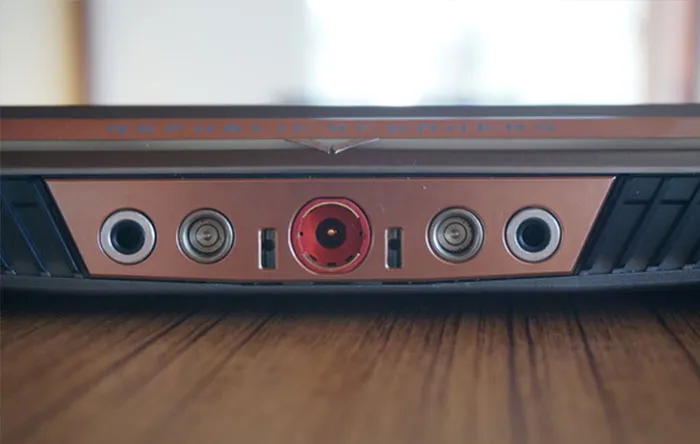 لپتاپ GX700 ایسوس