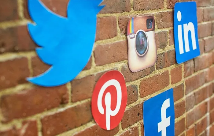 شبکه‌ی اجتماعی