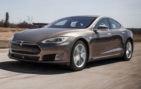 خودروی مدل S شرکت تسلا
