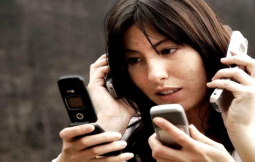 اعتیاد به تلفن های همراه