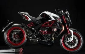 موتورسیکلت Dragster با طراحی لوییز همیلتون