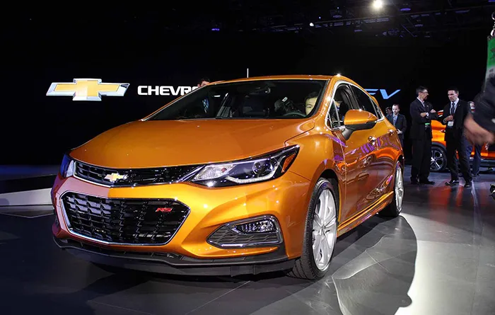 12-Chevrolet-Cruze