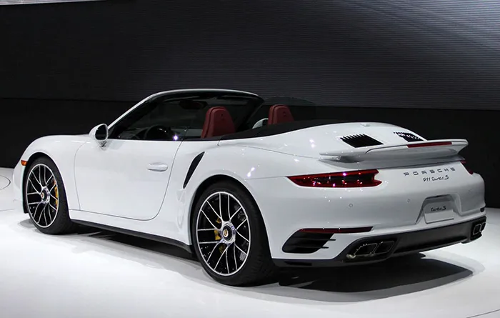 7-Porsche-911