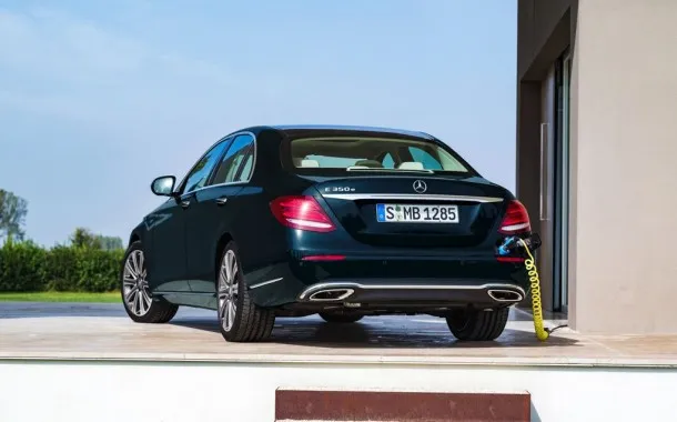 The-2017-Mercedes-E-Class