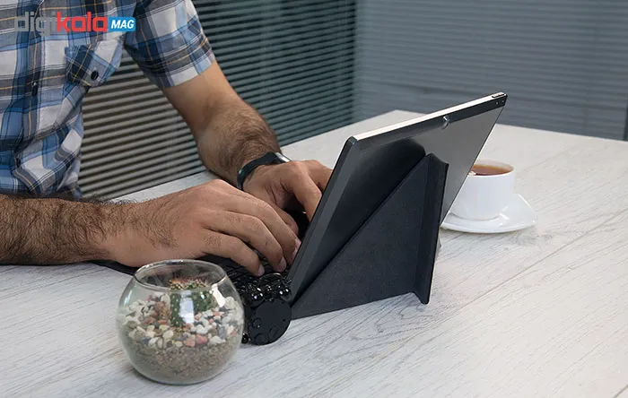 ۰۳ - تبلت هیبریدی X.Vision P100