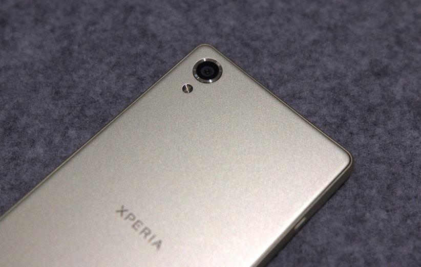 داغ شدن Sony Xperia X - اصلی