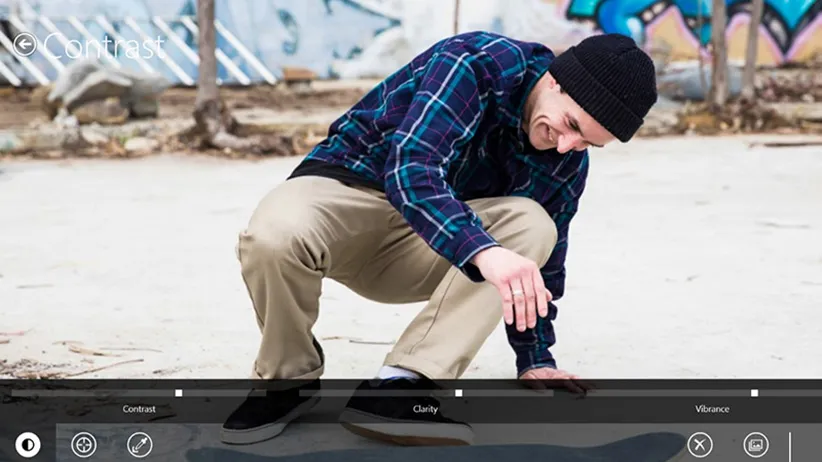 ۰۶ - اپلیکیشن ویندوز 10