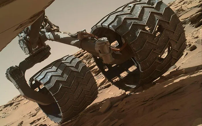 01_mars_rover_curiosity.ngsversion.1470424016684.adapt.1900