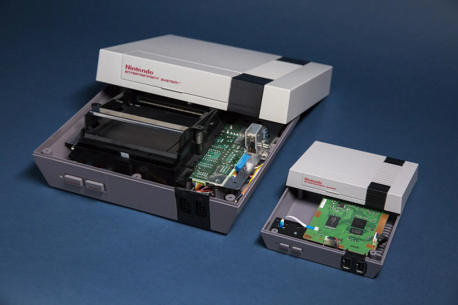NES Classic Teardown Polygon (18)
