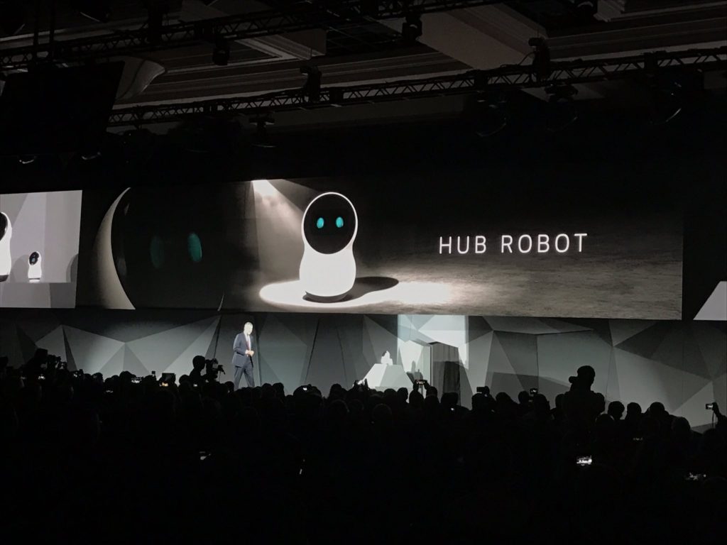 Cultura Geek CES 2017 LG Hub Robot - ال‌جی خانه‌ها را هوشمند می‌کند - آرین پادرا صنعت