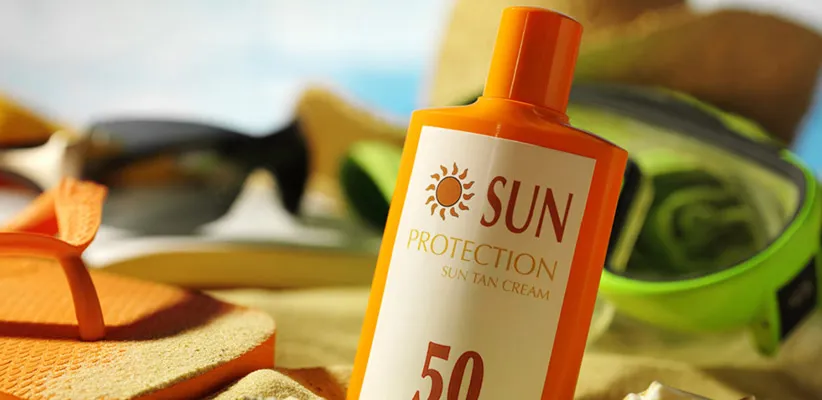 راهنمای حفظ سلامت و زیبایی در سفر - برنزه کننده