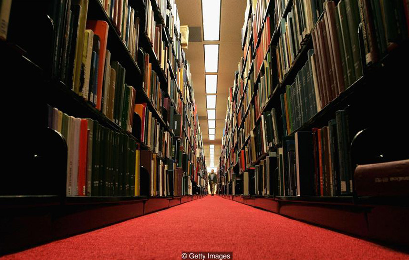 هرچند که معمولا در تخمین زمان انجام کارهای خودمان اشتباه میکنیم، ولی تخمین ما دربارهی زمان انجام کار دیگران بهتر است.