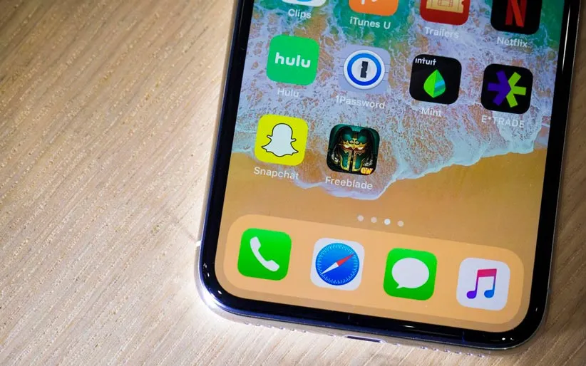 7 ویژگی تکراری و 3 ویژگی جدید آیفون X