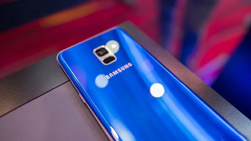 دوربین گوشی