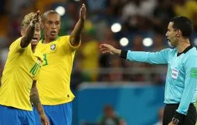 کمک داور ویدیویی جام جهانی 2018