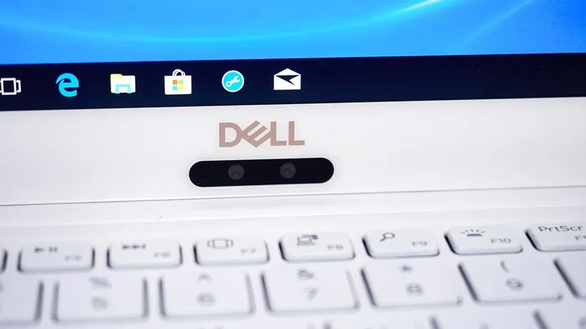 نپوشاندن وب‌کم و میکروفون