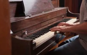 آهنگ پیانو