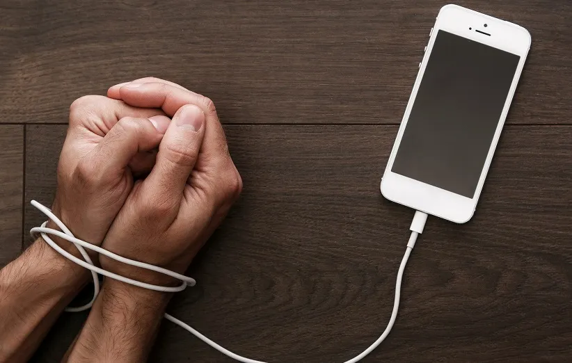 عوارض استفاده موبایل