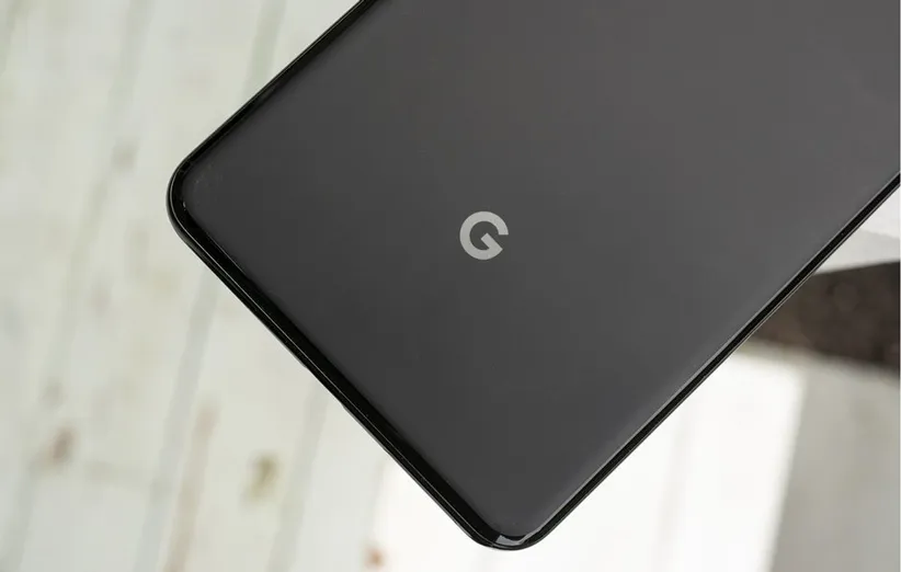 پیکسل میان‌رده