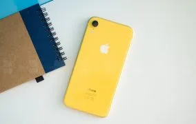 آیفون XR