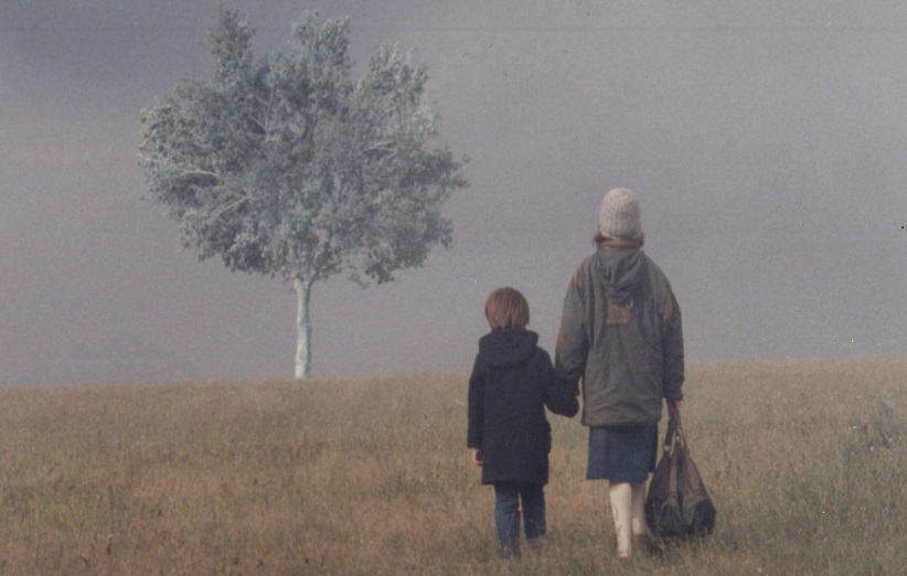 1. Landscape in the Mist 1988 2 - بهترین پایان بندی‌های سینما؛ ده فیلم با شروع و پایان فوق‌العاده
