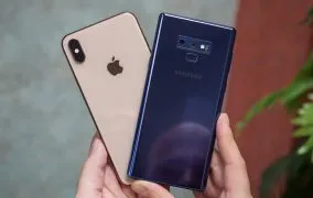 گوشی‌های تاشو