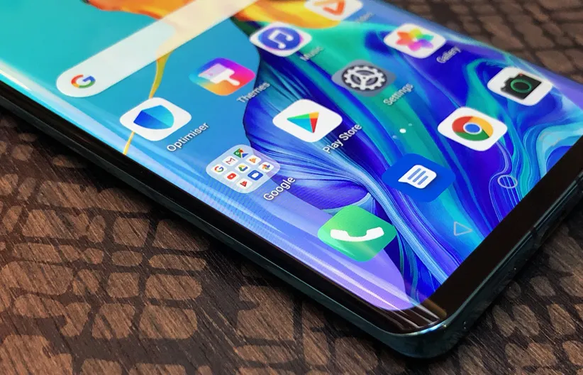 نمایشگر خمیده