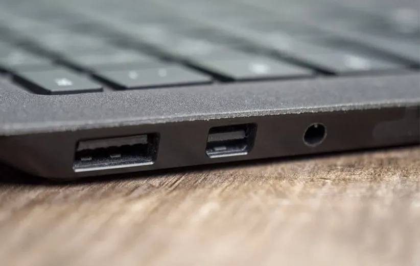 سرفیس لپ تاپ 3