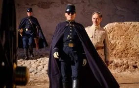 در انتظار بربرها