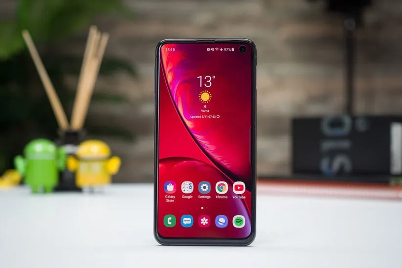 گلکسی S10 لایت