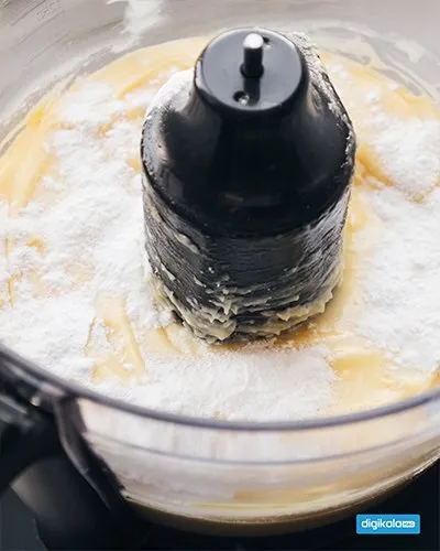 نون خامه ای بزرگ