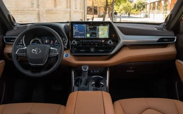 تویوتا هایلندر 2020