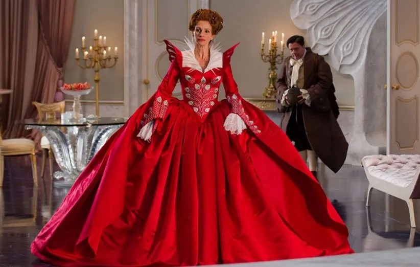 باشکوه ترین لباس های سینمایی آینه آینه