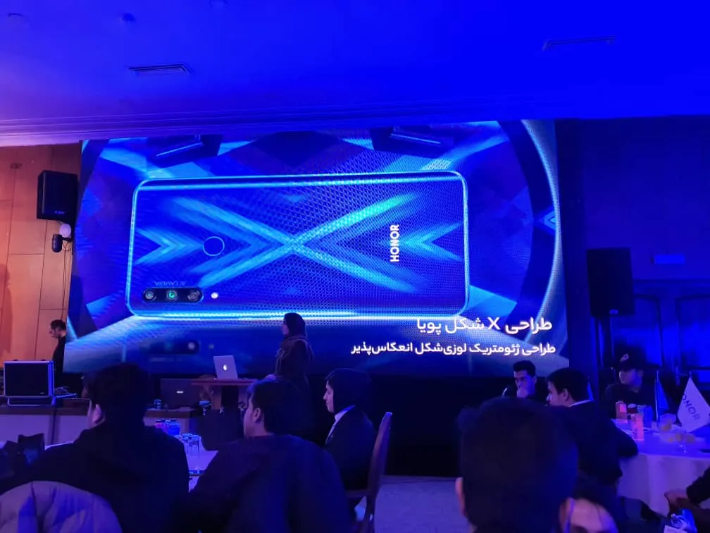 رونمایی آنر 9x