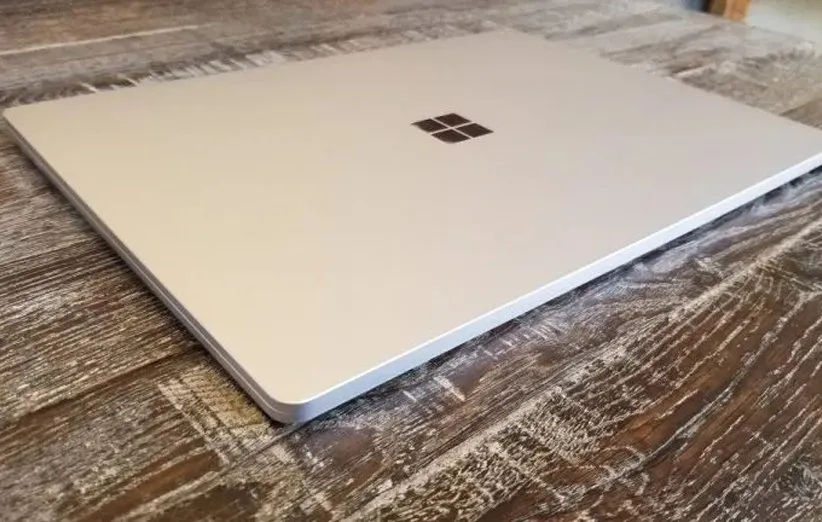 سرفیس لپ تاپ 3