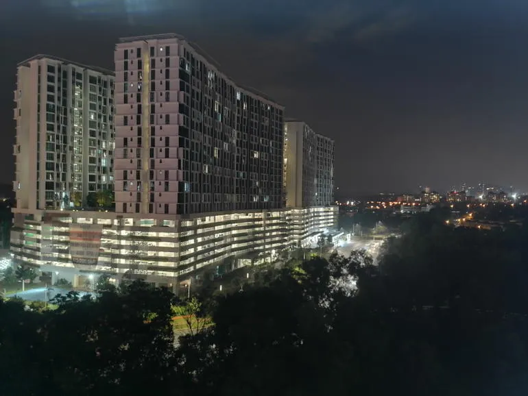 نمونه عکس شب هواوی Y9s