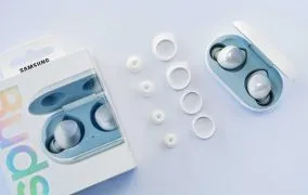 گلکسی بادز پلاس