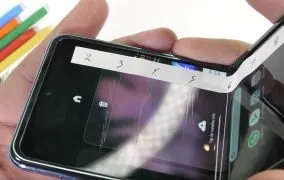 نمایشگر گلکسی Z Flip